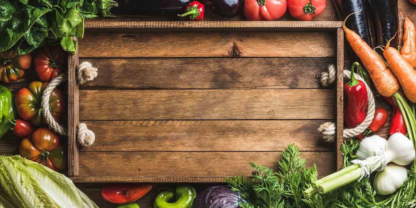 Cutting board with vegetables